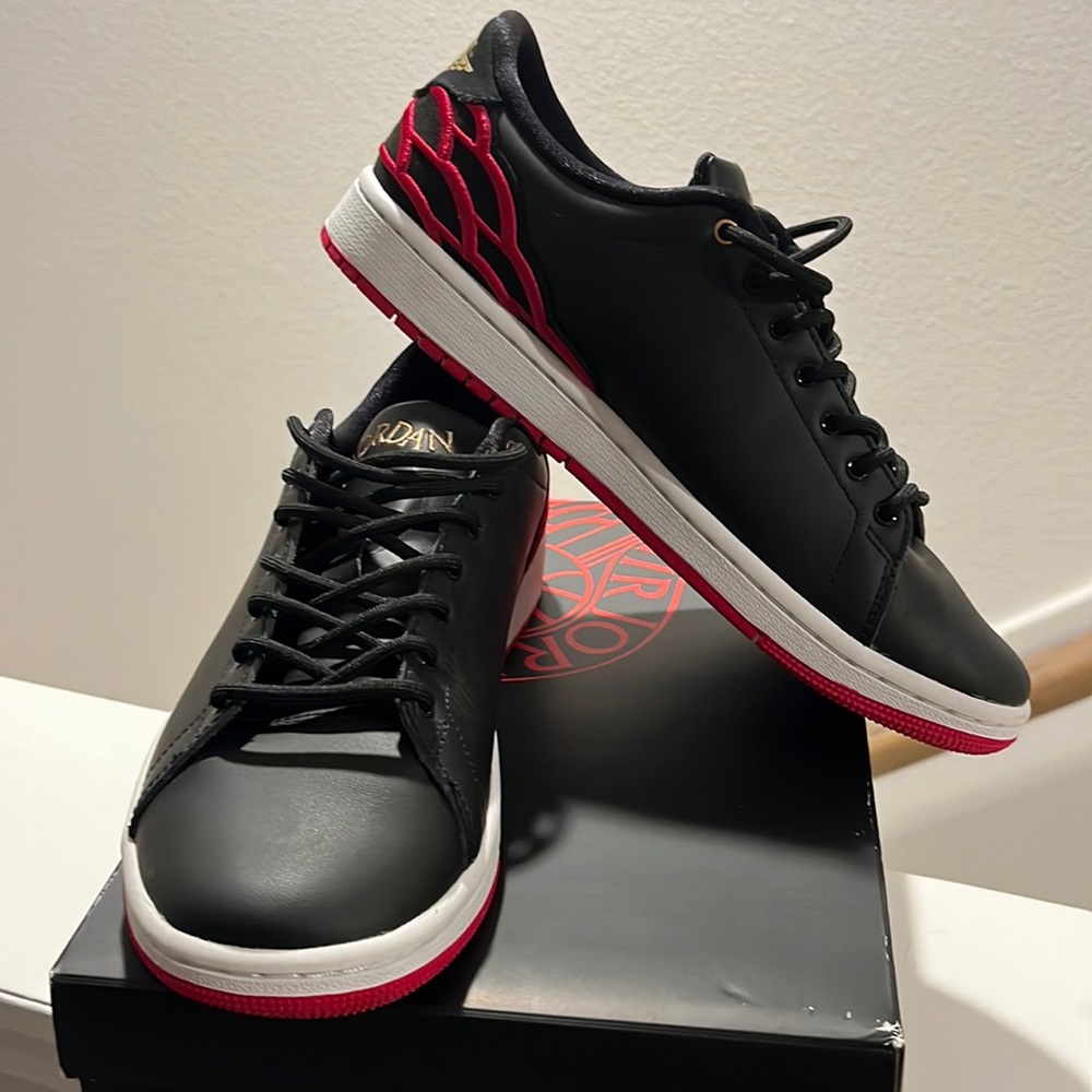 Men’s Air Jordan 1 Centre Court